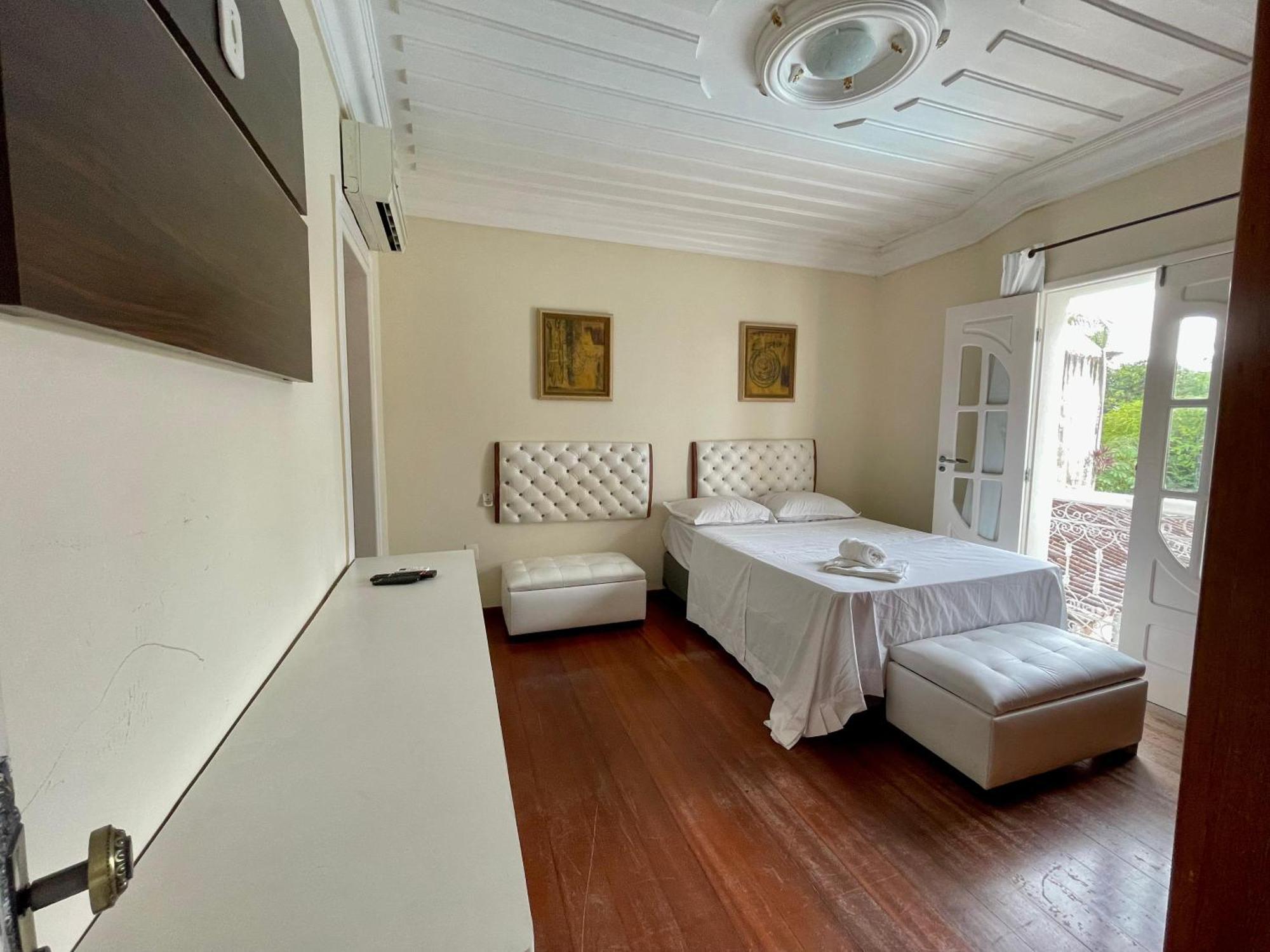 Casa Branca Brasil - 100 M Da Passarela Do Alcool Homestay Porto Seguro