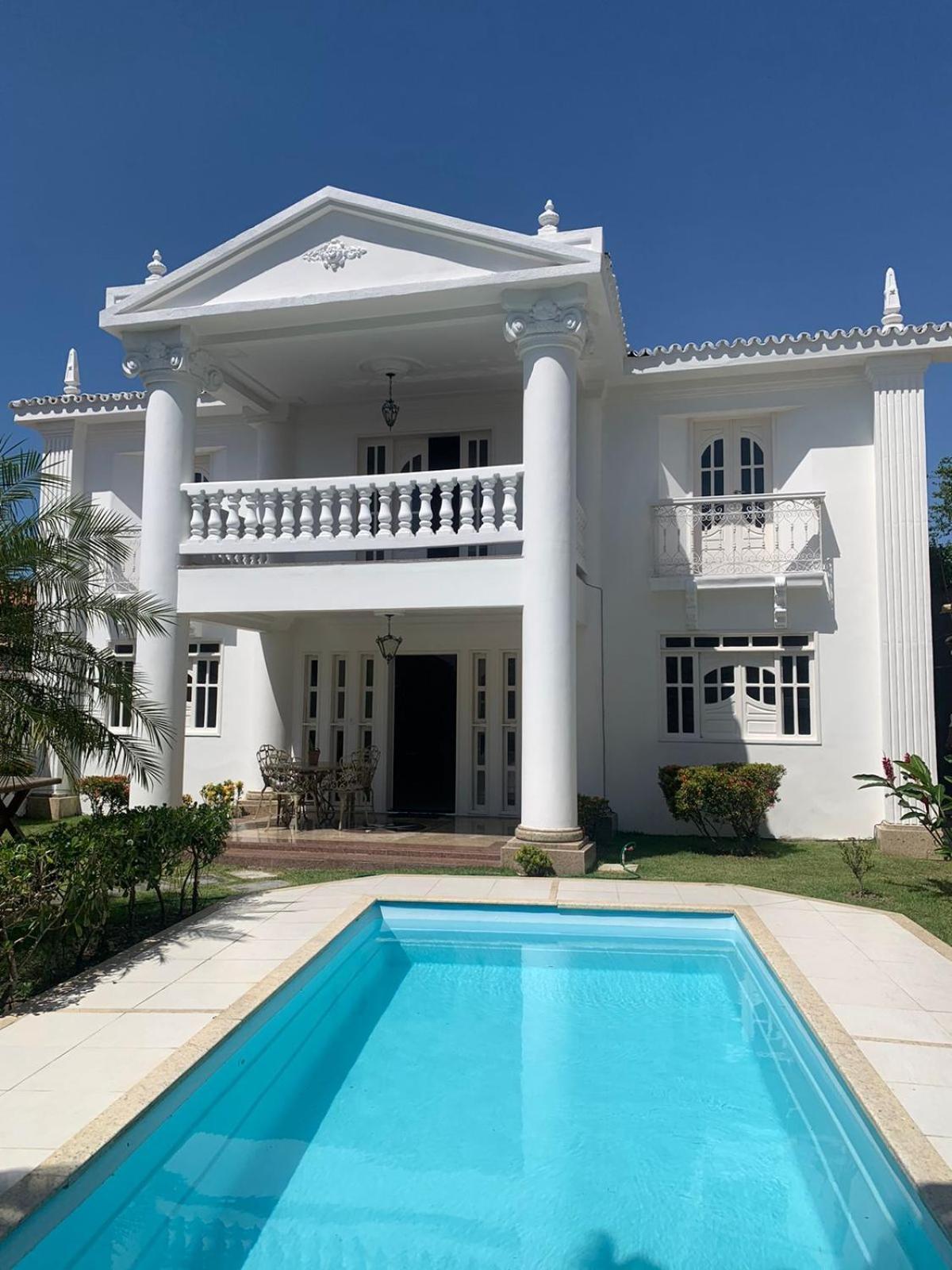 Casa Branca Brasil - 100 M Da Passarela Do Alcool Homestay Porto Seguro